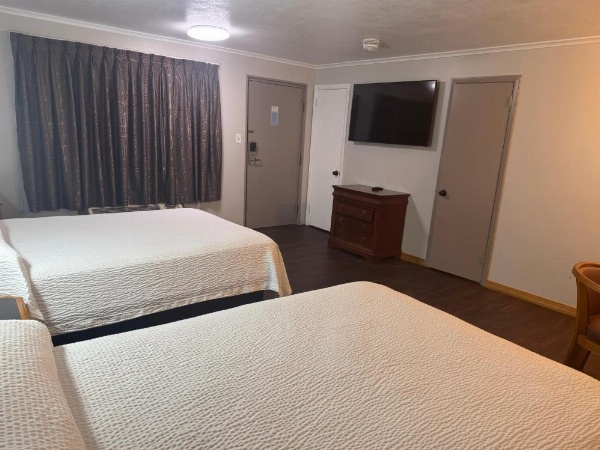 Farrington Inn - North Brunswick image 10